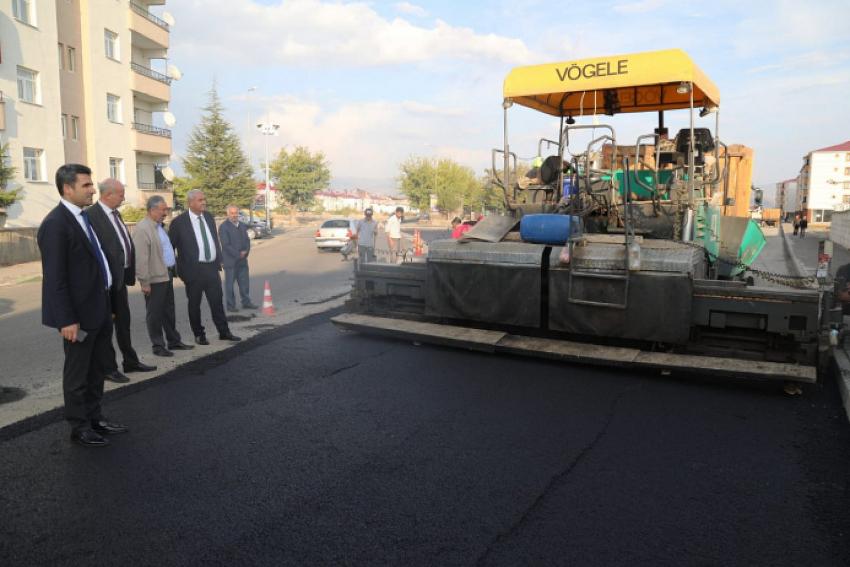 Parke Taşı Yerine Sıcak Asfalt