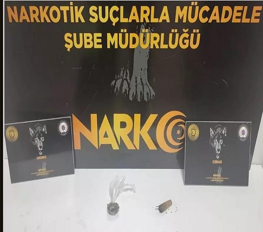 Esrar Ele Geçirildi