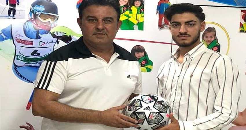 BİNGÖLLÜ FUTBOLCU MALATYASPOR YOLUNDA