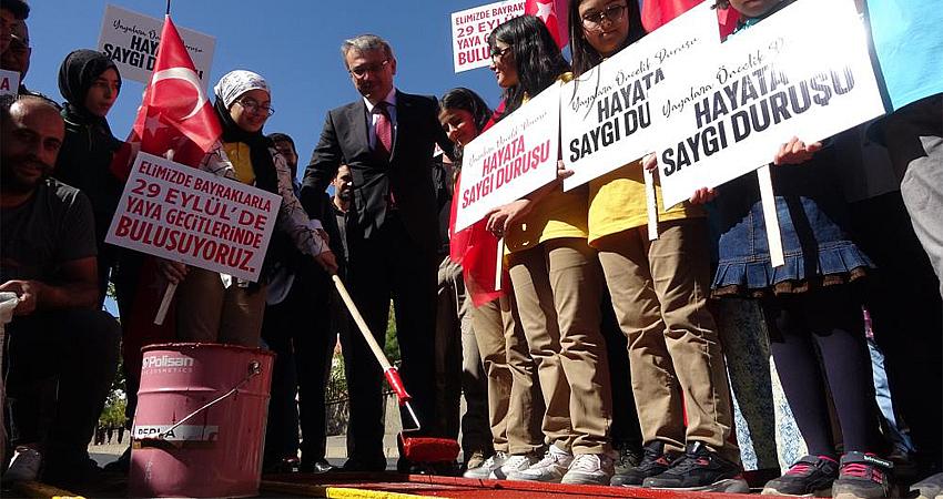 ‘HAYATA SAYGI DURUŞU' UYGULAMASI YAPILDI