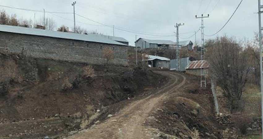 AÇIK KAPI’YA YAPILAN BAŞVURUYLA KÖY YOLU YAPILDI