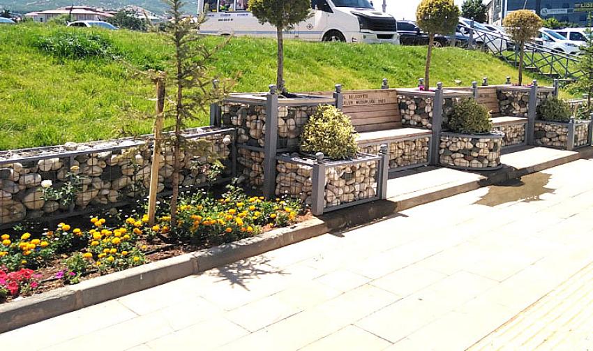 GENİŞLETİLEN CADDELERE ÇEŞME KONULSUN!