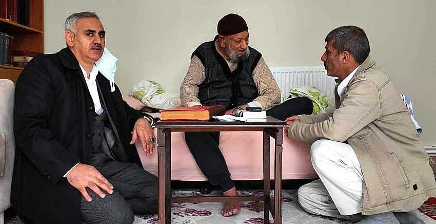 TOPLUM YAŞLILARA KARŞI DUYARLI OLMALI!