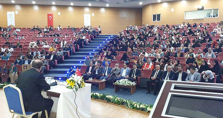 “GENÇLERİNİ İHMAL EDENLER, GELECEKLERİNİ İMHA EDERLER”